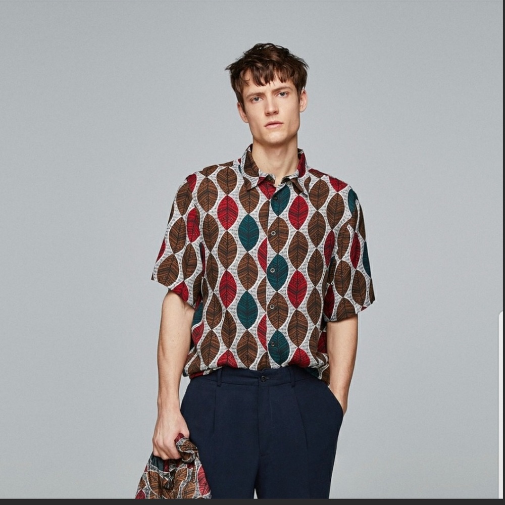Zara man Flowing Leaf print shirt size med